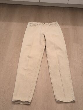 Vtg Levis 550 31x34 Mens Off White Beige Tapered Relaxed Jeans